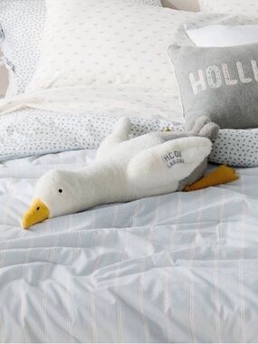 Target Pillowfort X Hollister Sam The Seagull Weighted Plush 2026 New